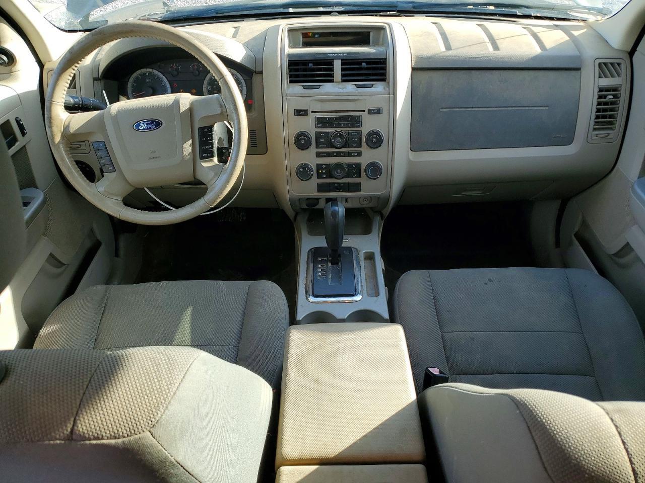 2009 FORD ESCAPE