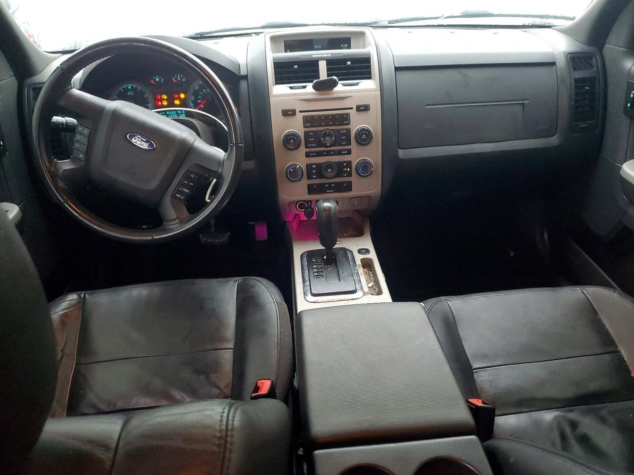 2010 FORD ESCAPE