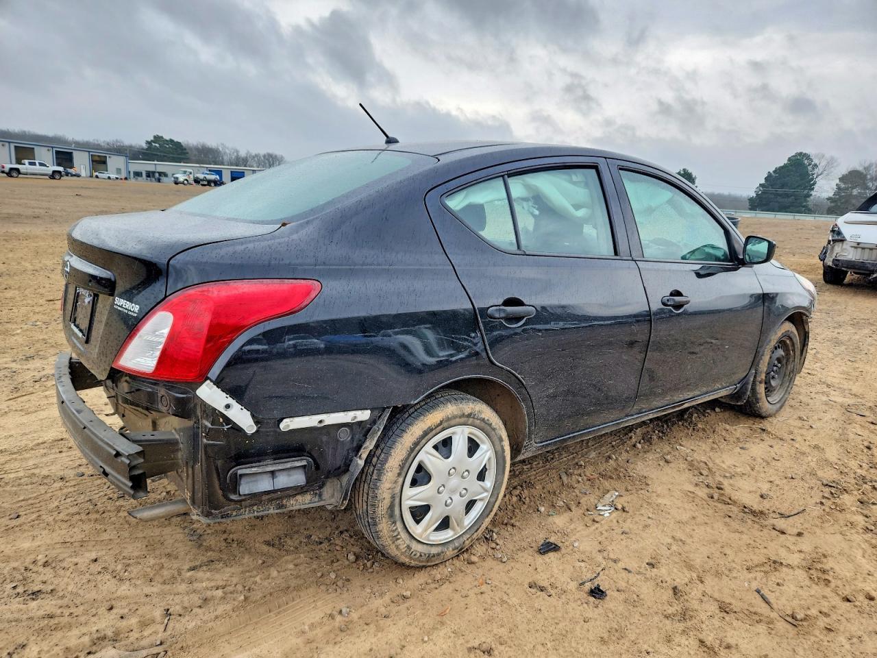 2019 NISSAN VERSA
