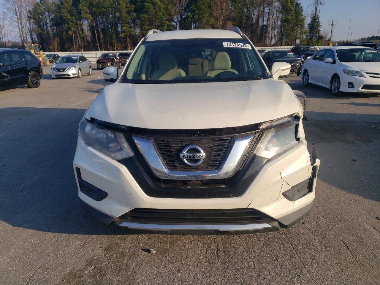 2017 NISSAN ROGUE