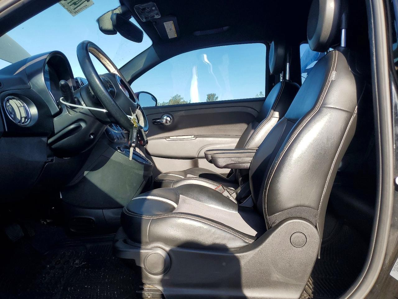 2017 FIAT 500