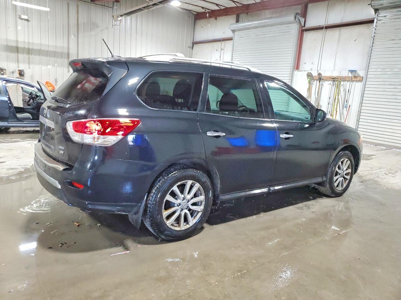 2016 NISSAN PATHFINDER
