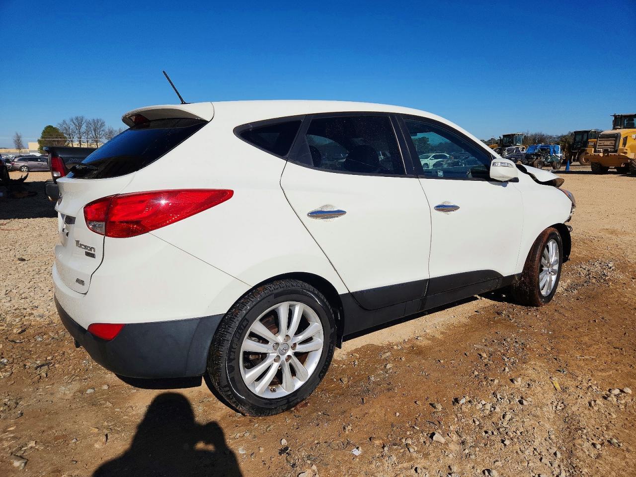 2011 HYUNDAI TUCSON