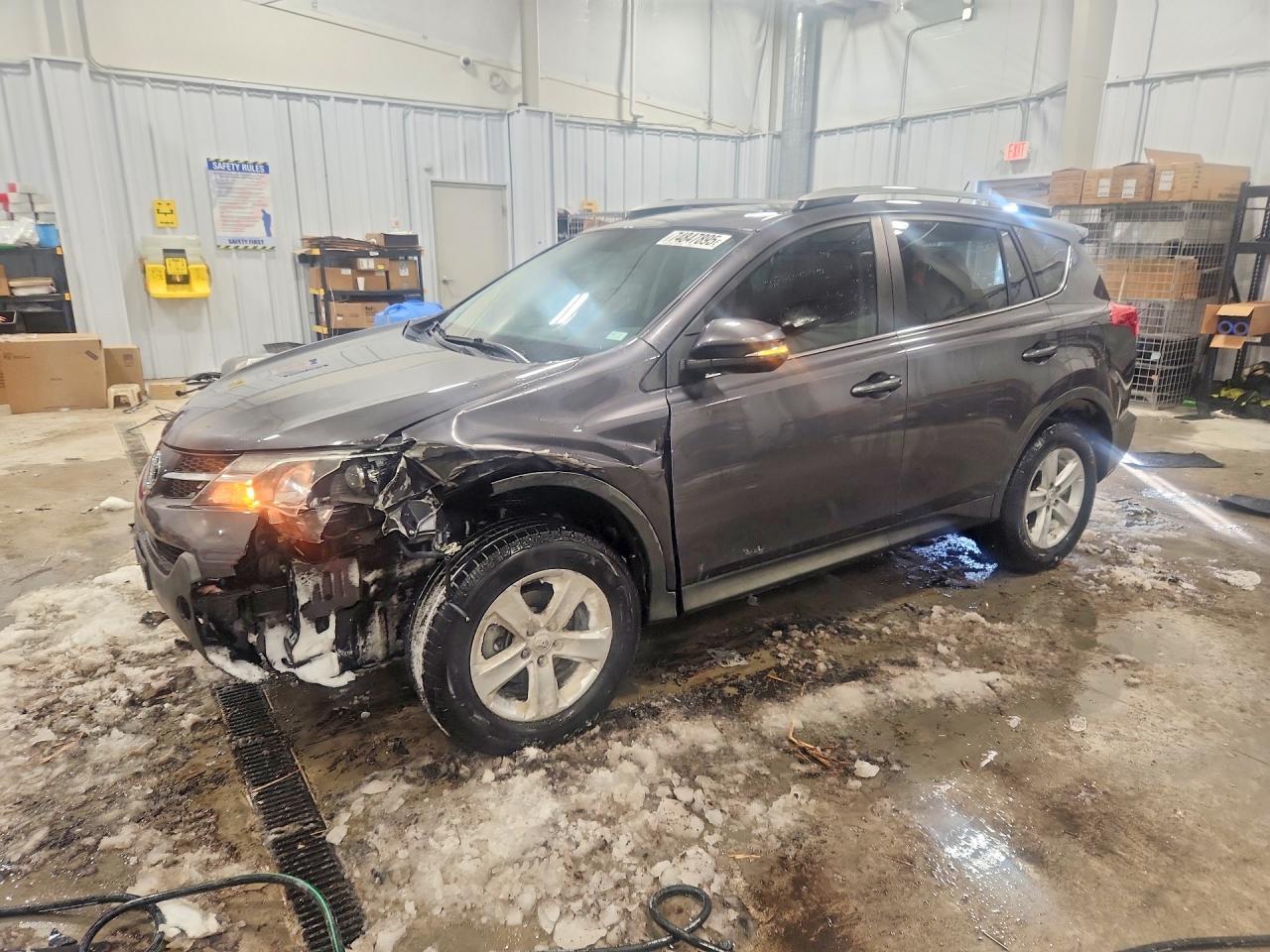 2014 TOYOTA RAV4