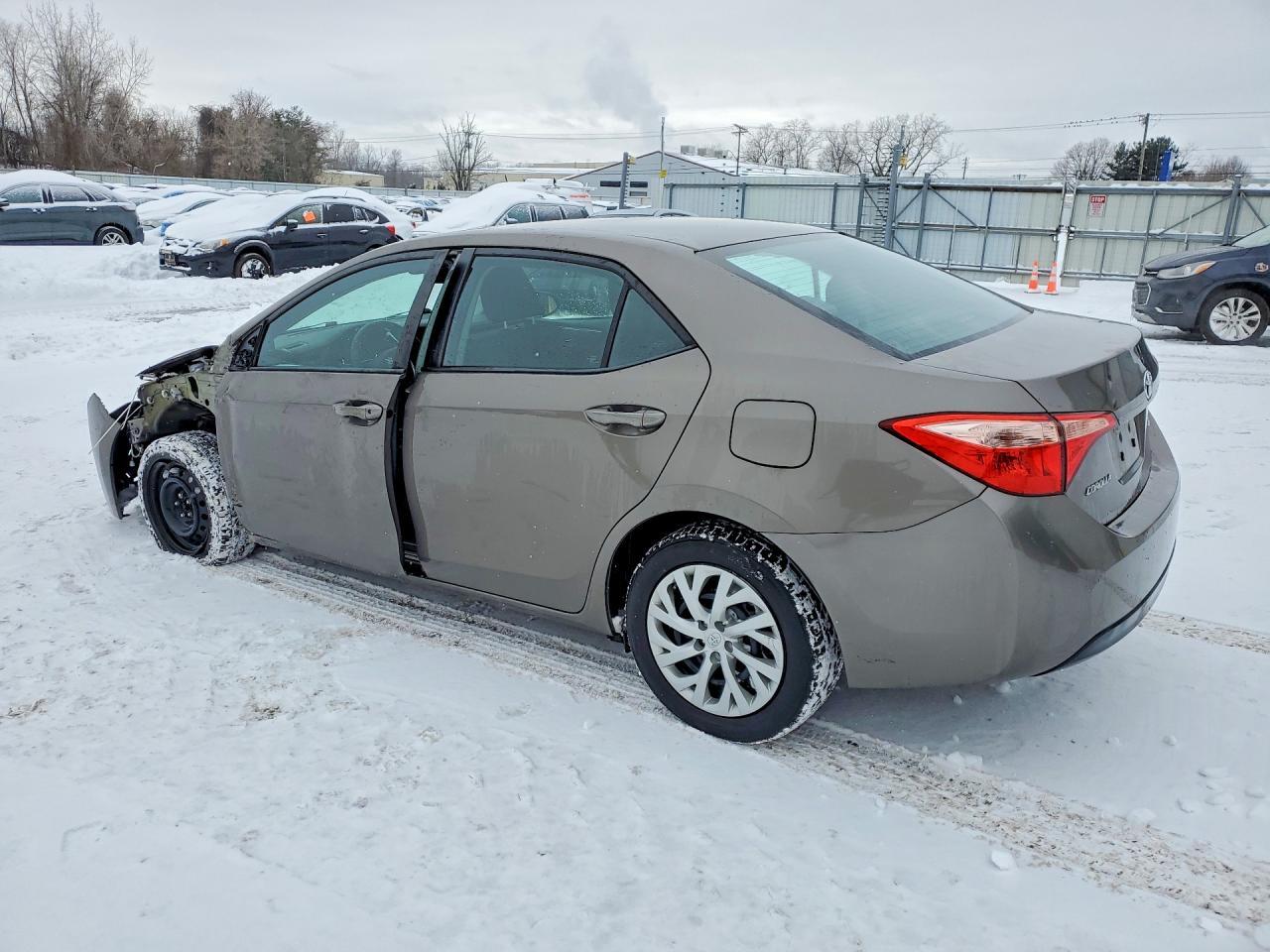 2017 TOYOTA COROLLA