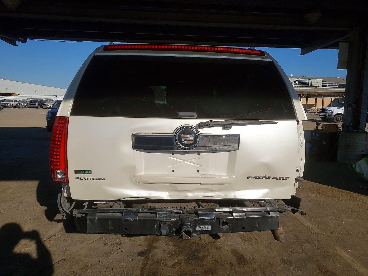 2012 CADILLAC Escalade ESV