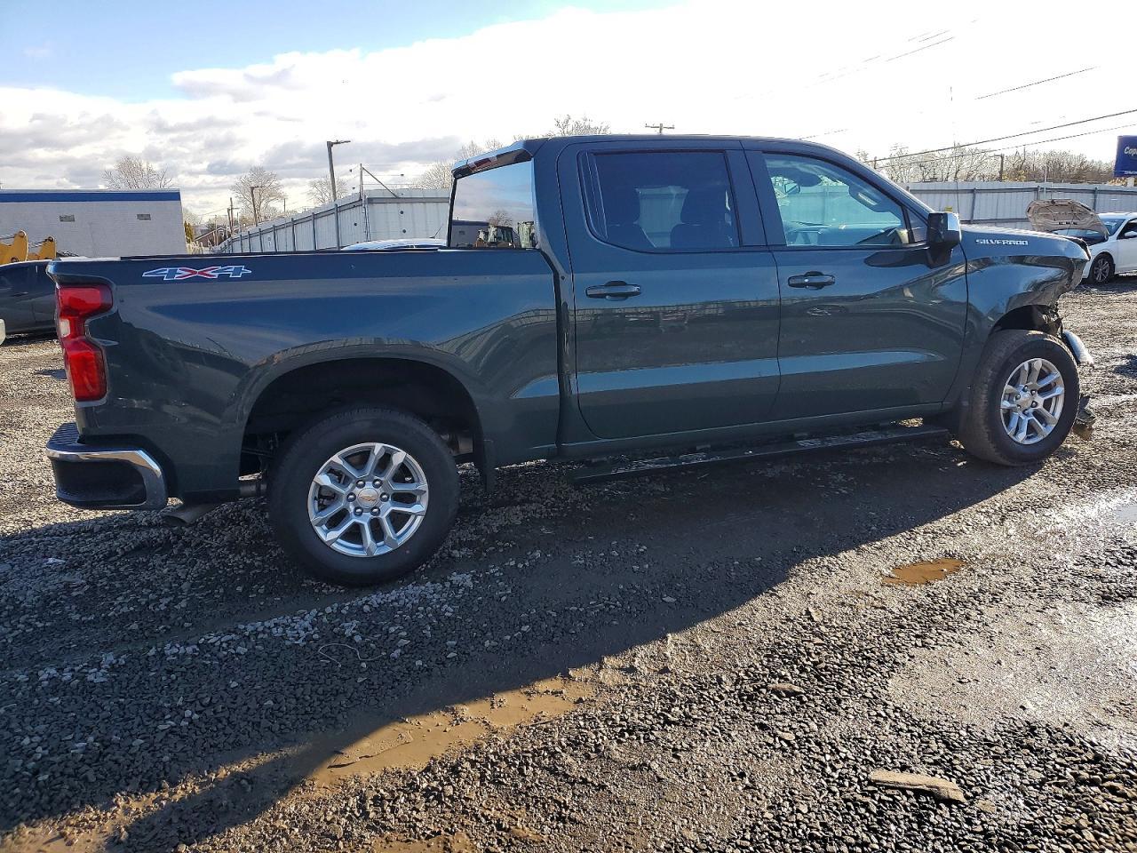 2026 CHEVROLET Silverado