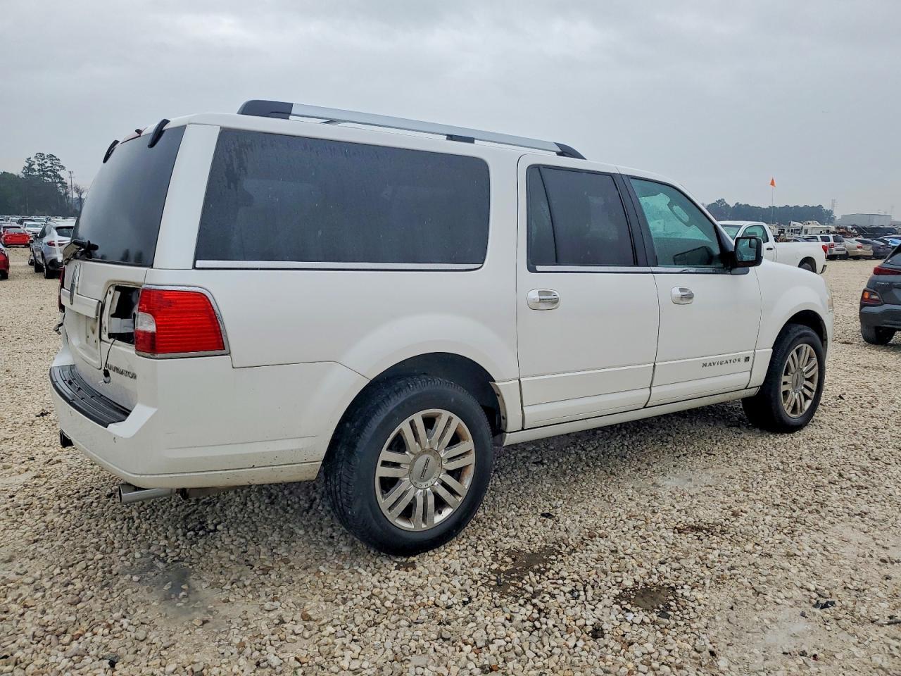 2012 LINCOLN Navigator
