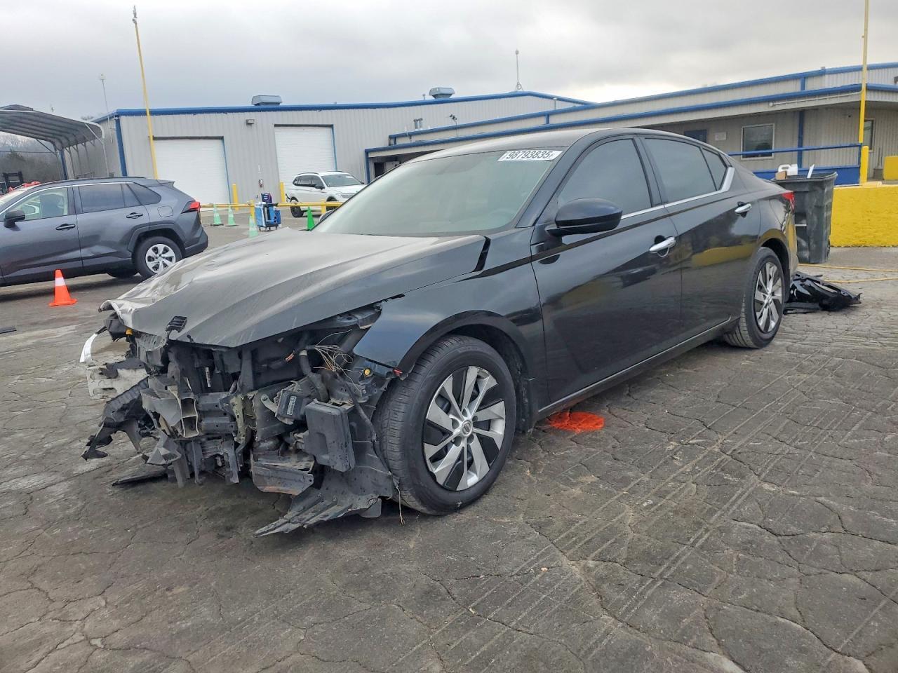 2019 NISSAN ALTIMA