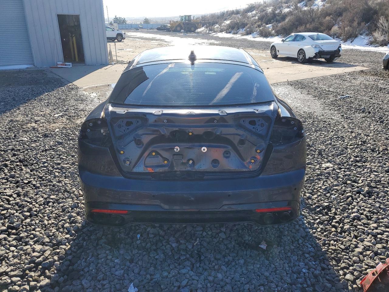 2019 KIA Stinger