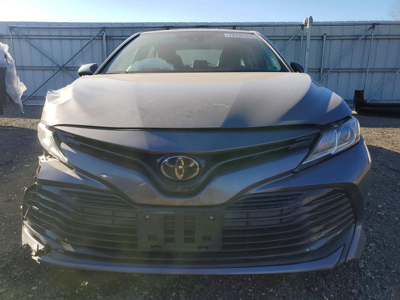 2019 TOYOTA CAMRY