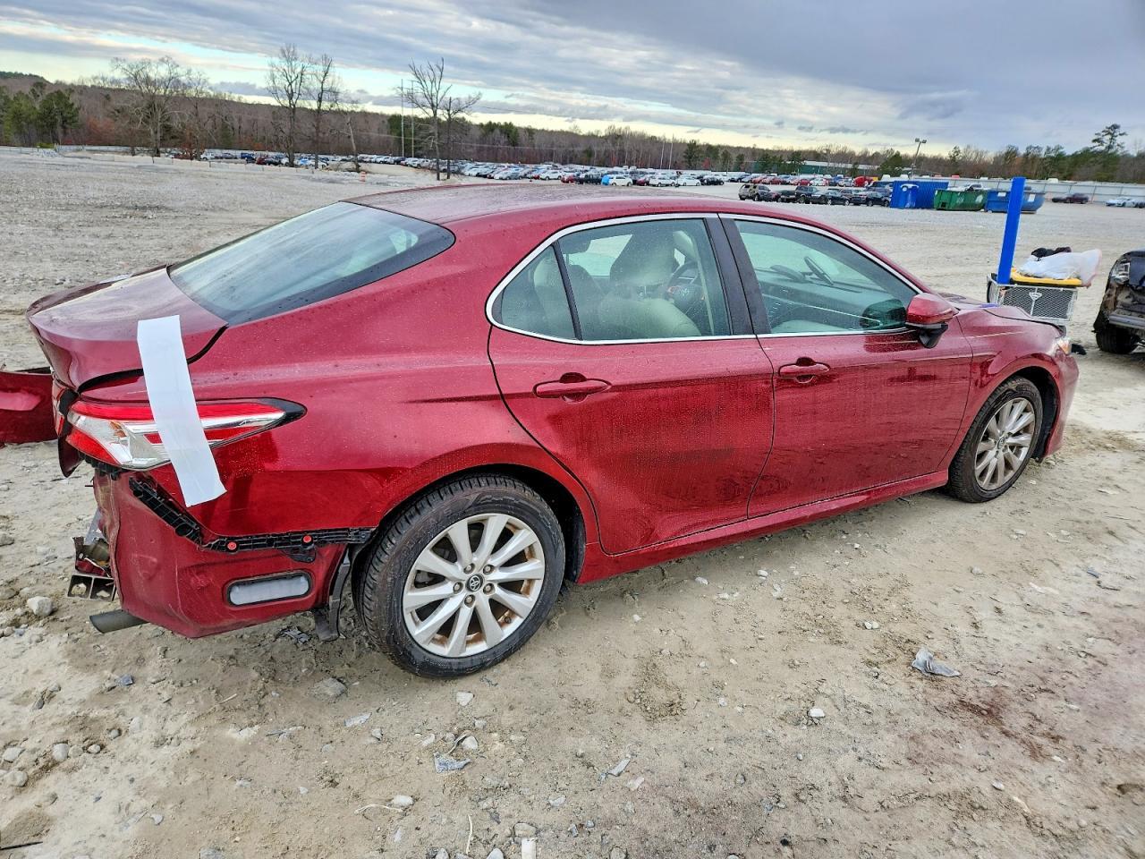 2018 TOYOTA CAMRY