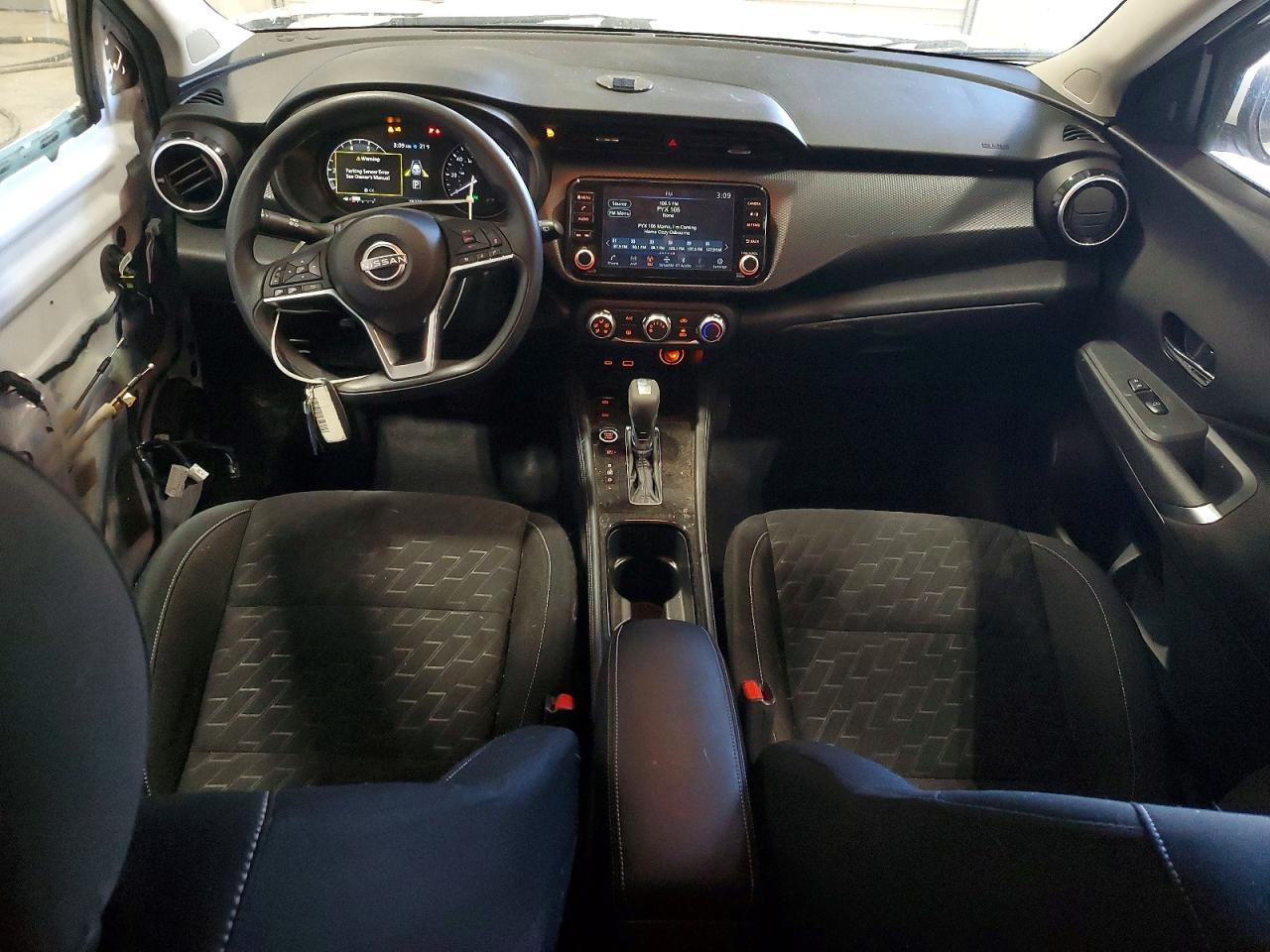 2023 NISSAN KICKS