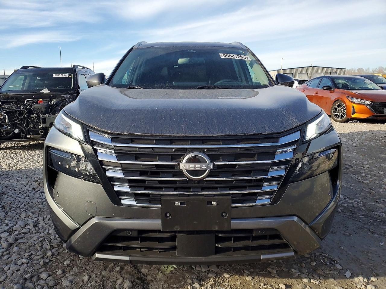 2025 NISSAN ROGUE