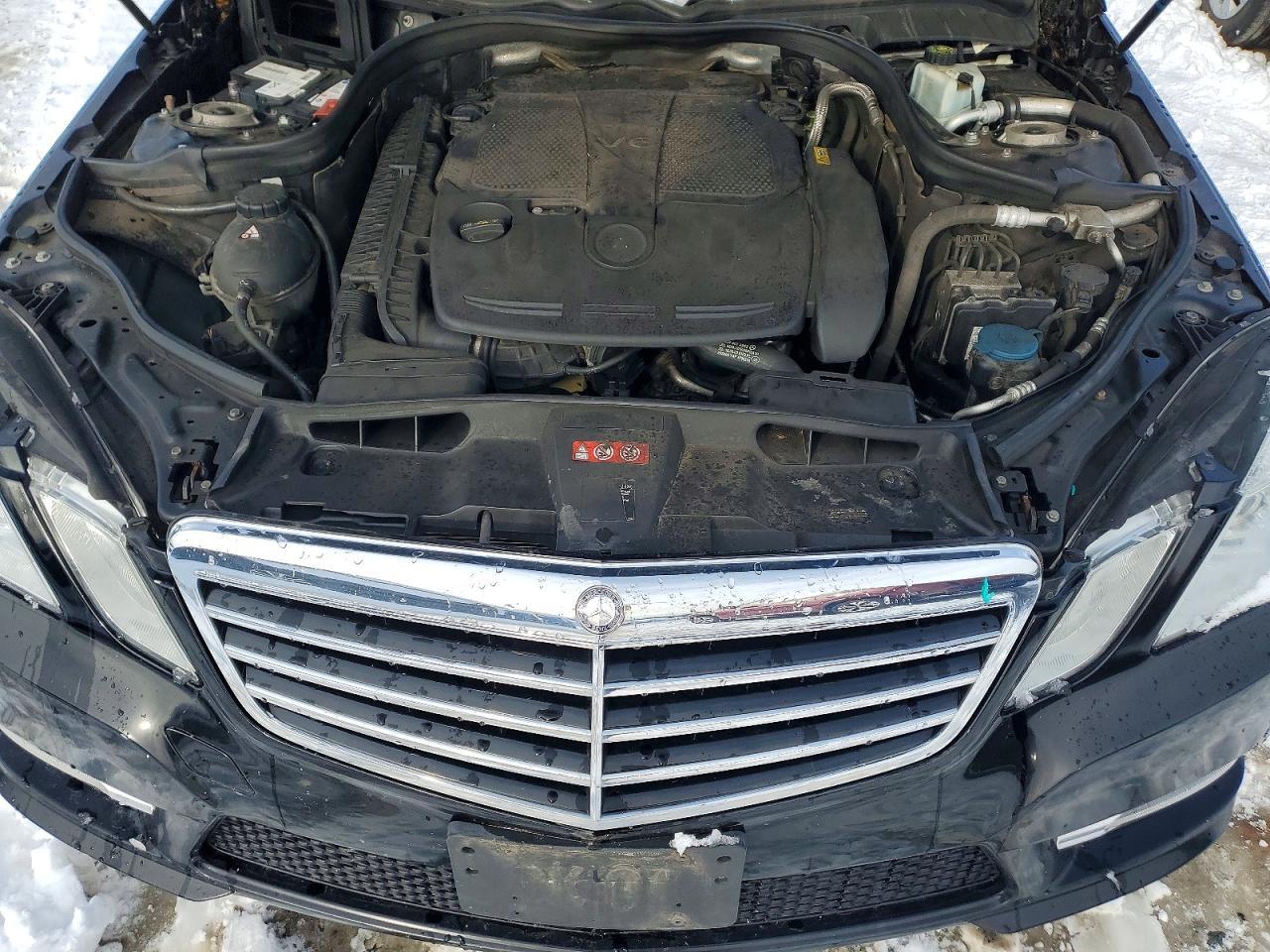 2012 MERCEDES-BENZ E-Class