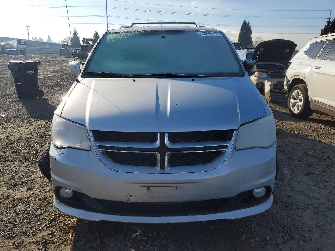2012 DODGE GRAND CARAVAN