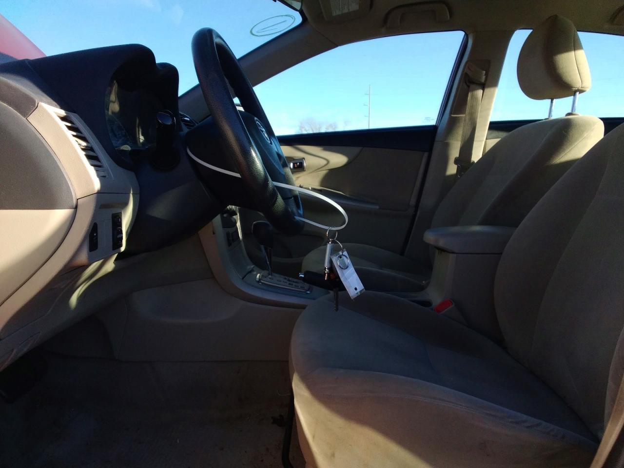 2011 TOYOTA COROLLA