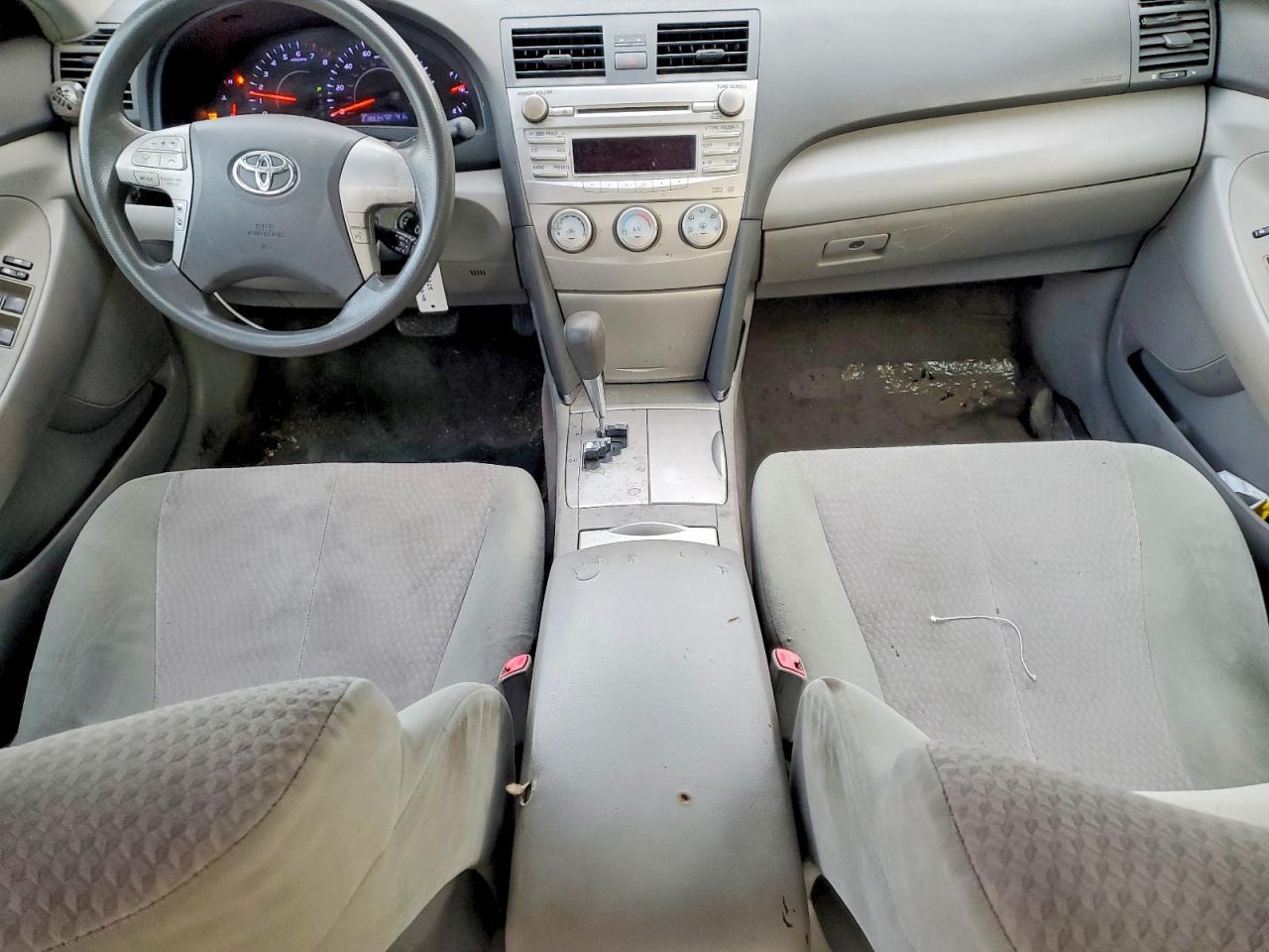 2010 TOYOTA CAMRY