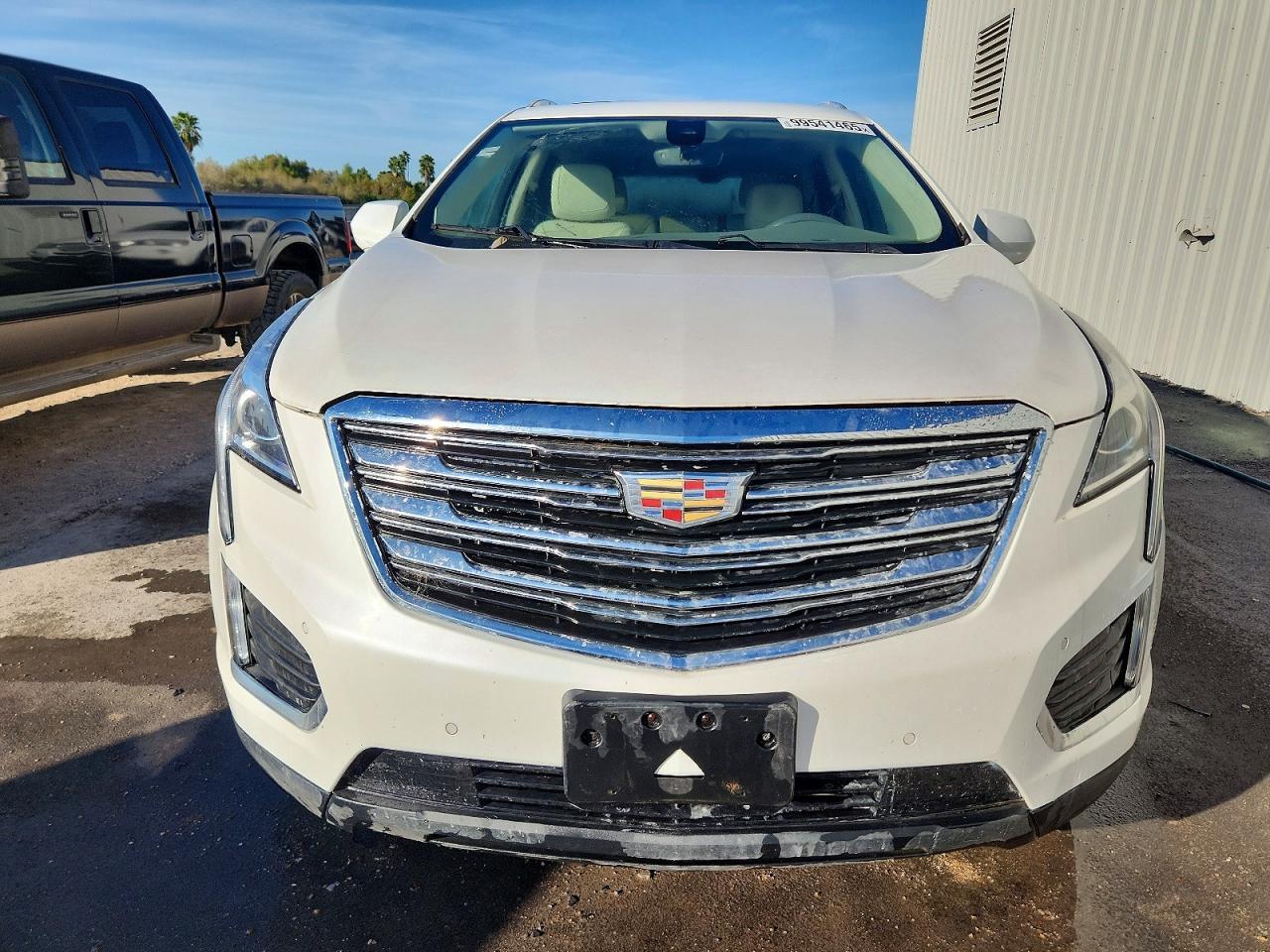 2017 CADILLAC XT5