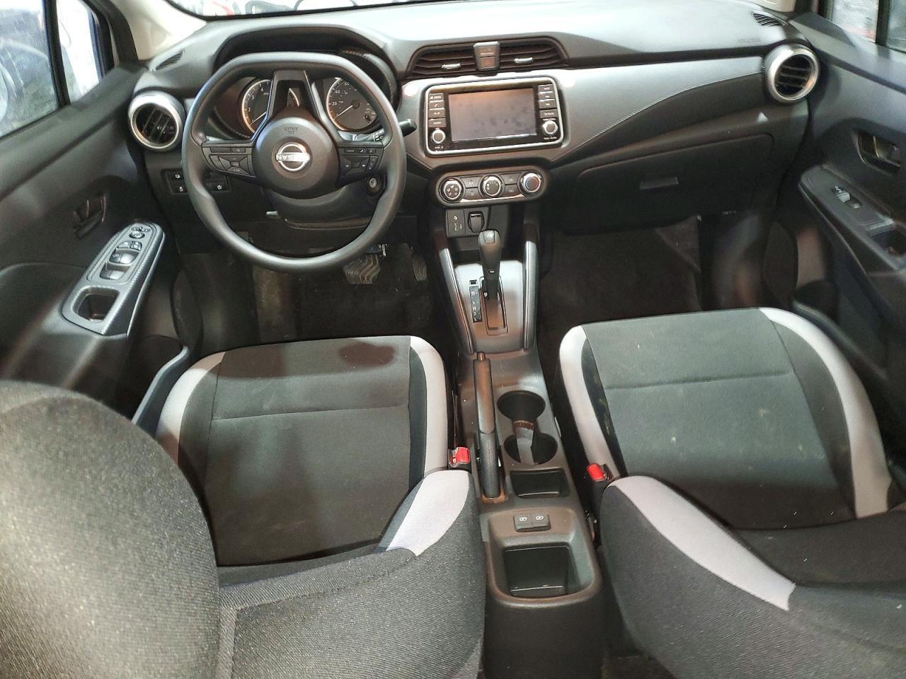2025 NISSAN VERSA