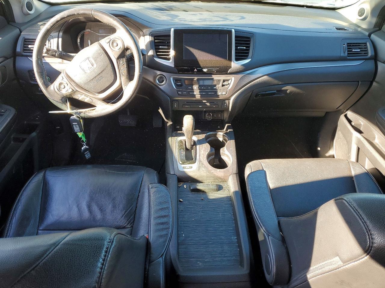 2017 HONDA PILOT