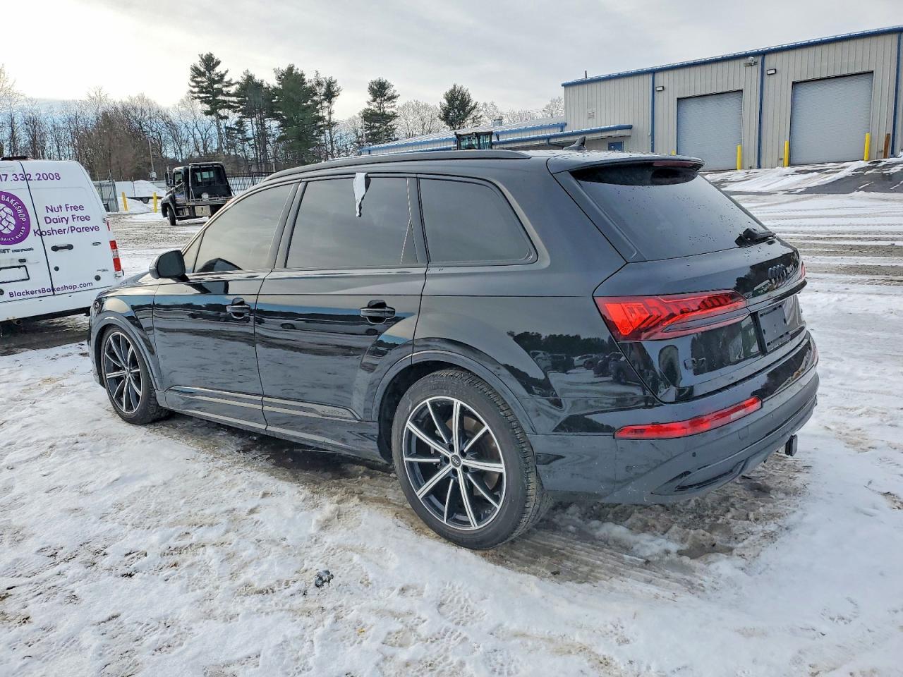 2023 AUDI Q7