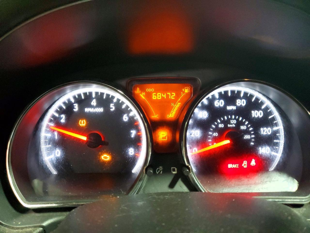 2012 NISSAN VERSA