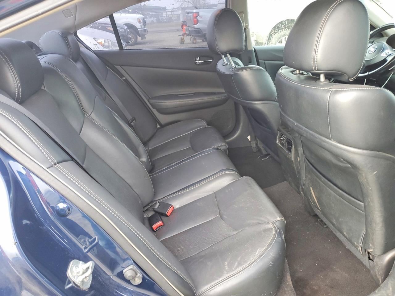 2012 NISSAN Maxima