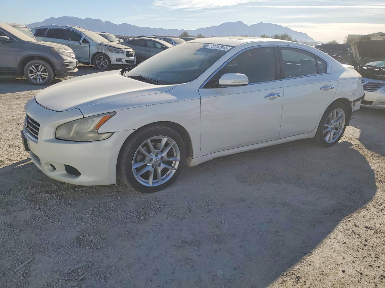 2010 NISSAN Maxima