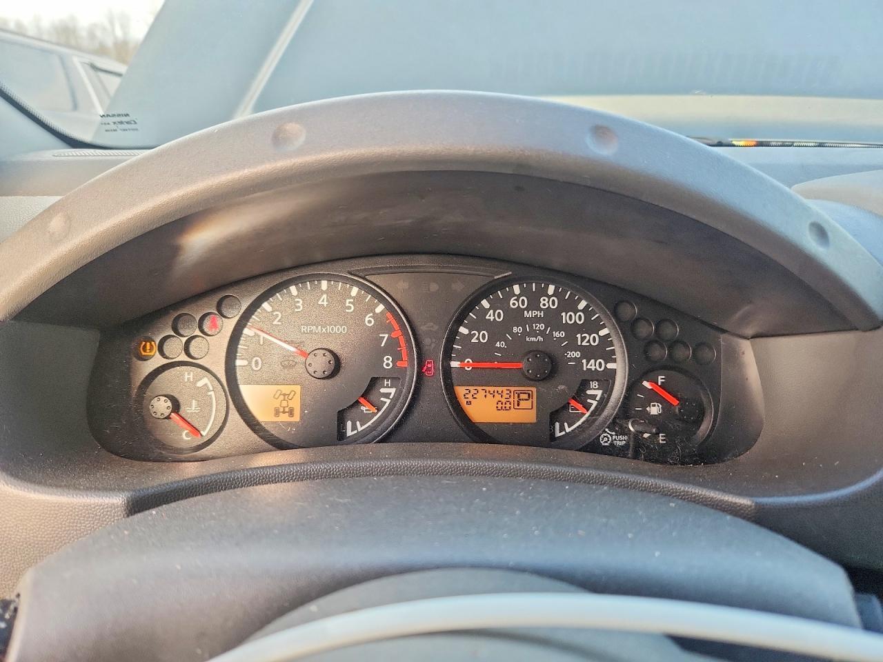 2006 NISSAN Frontier