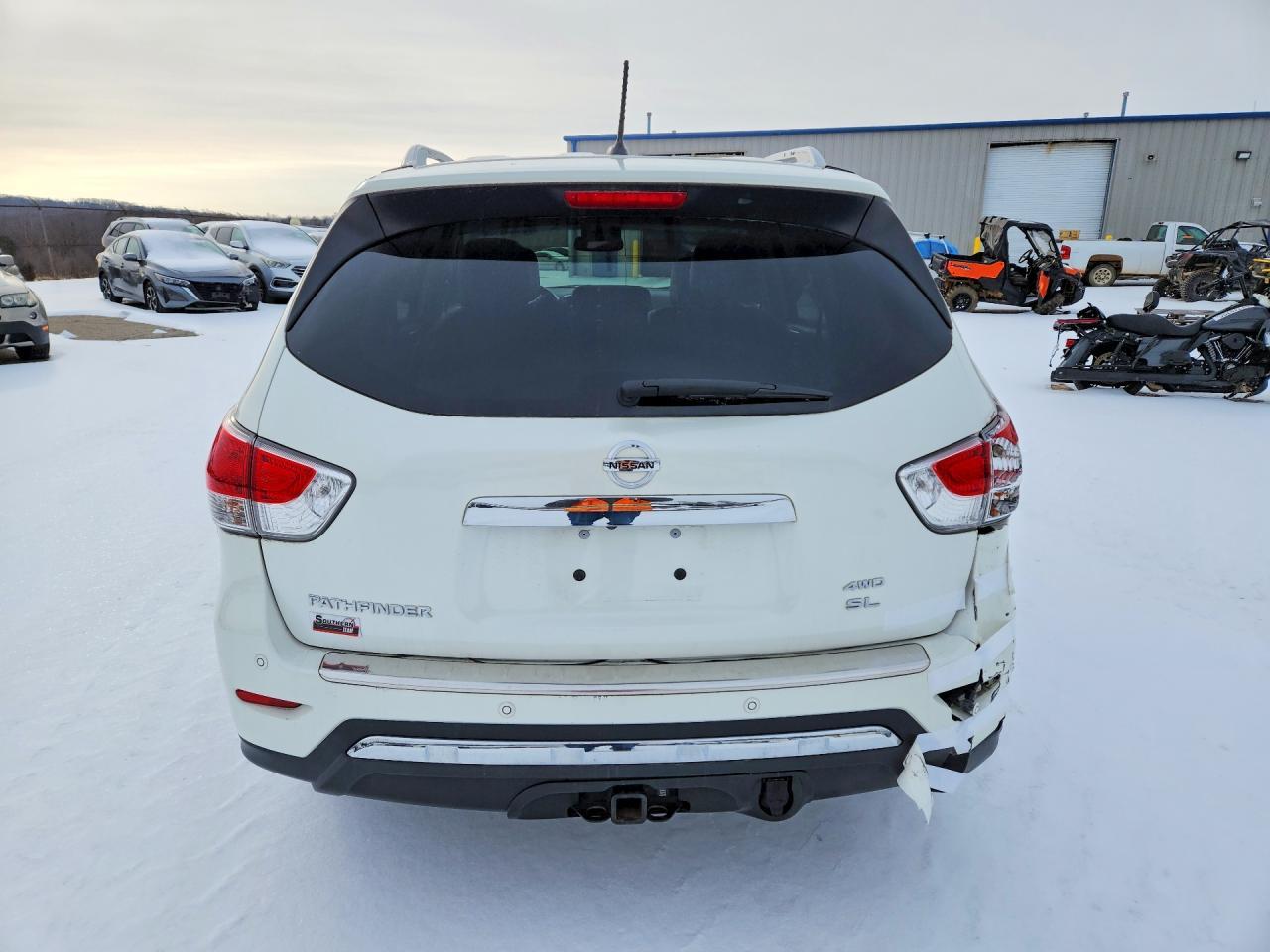 2015 NISSAN PATHFINDER