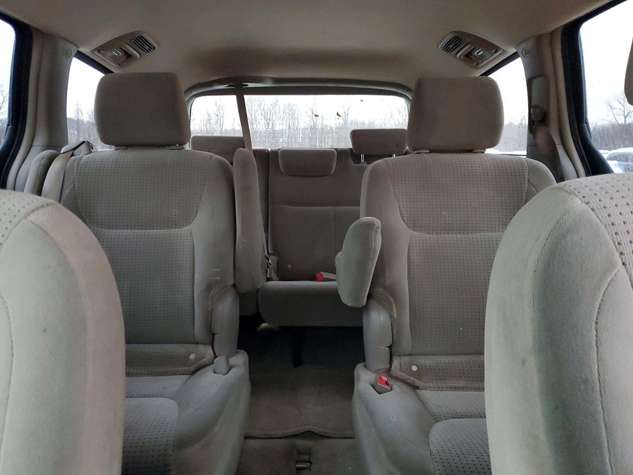 2006 TOYOTA SIENNA