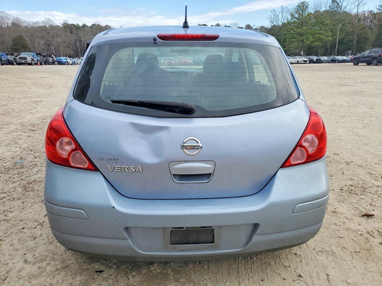 2009 NISSAN Uk