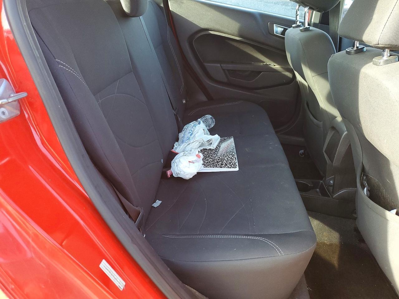 2015 FORD Fiesta