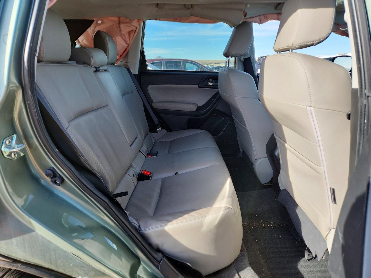 2015 SUBARU FORESTER