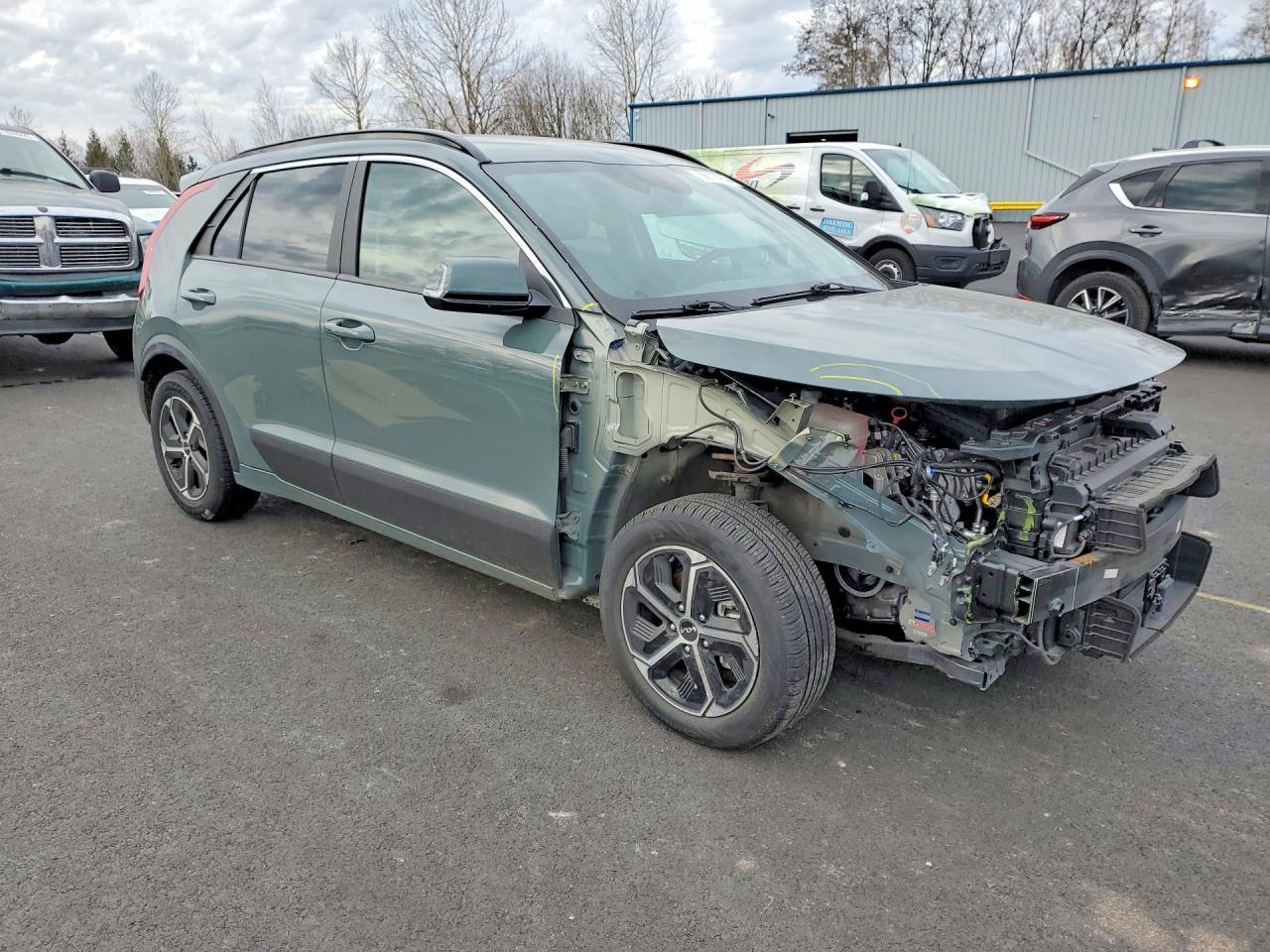 2023 KIA Niro