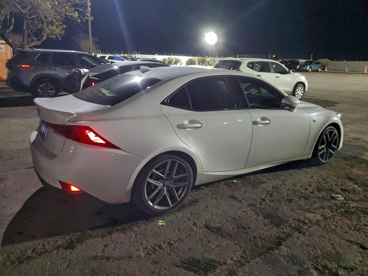2017 LEXUS IS 200t