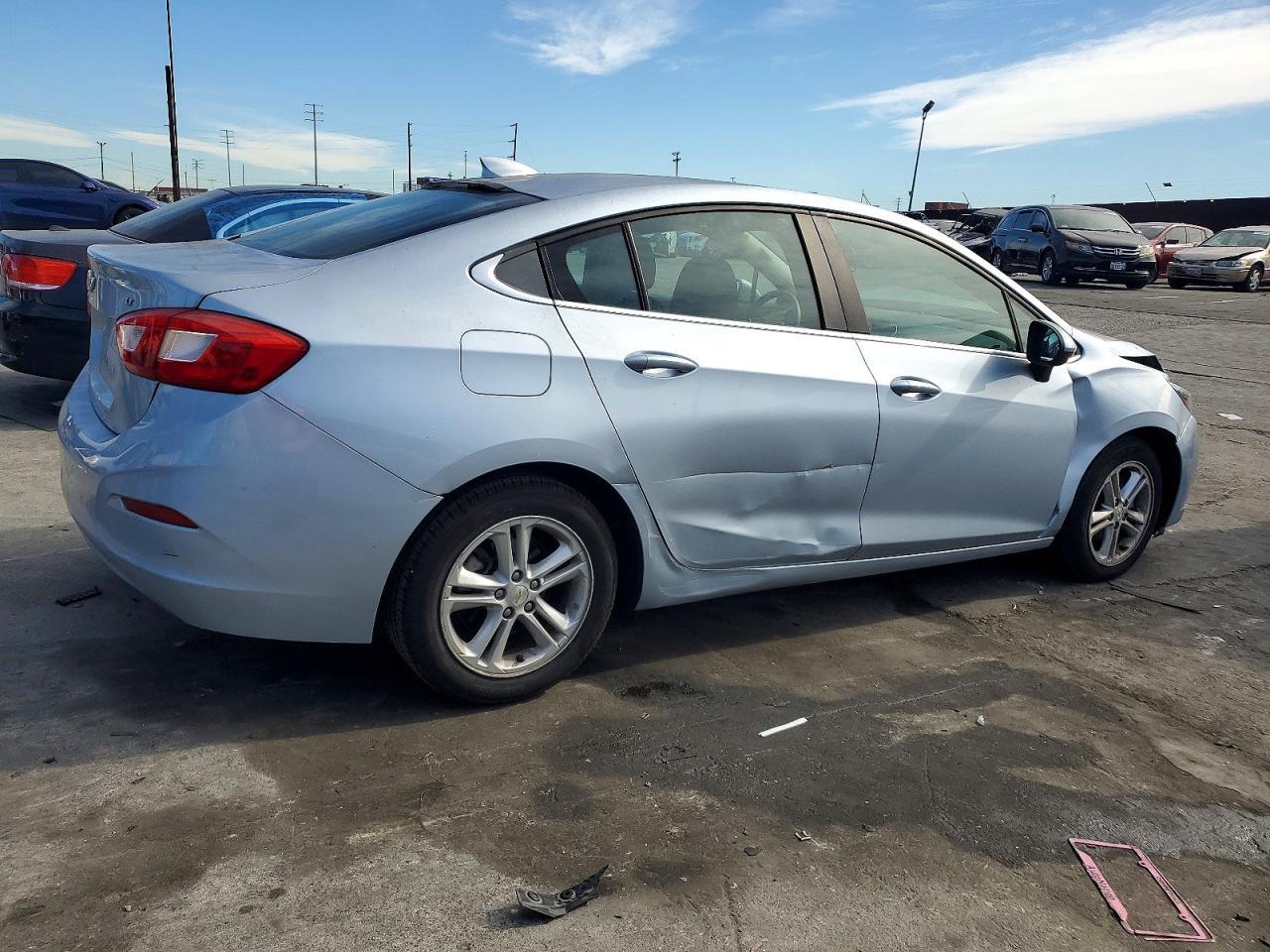 2017 CHEVROLET CRUZE