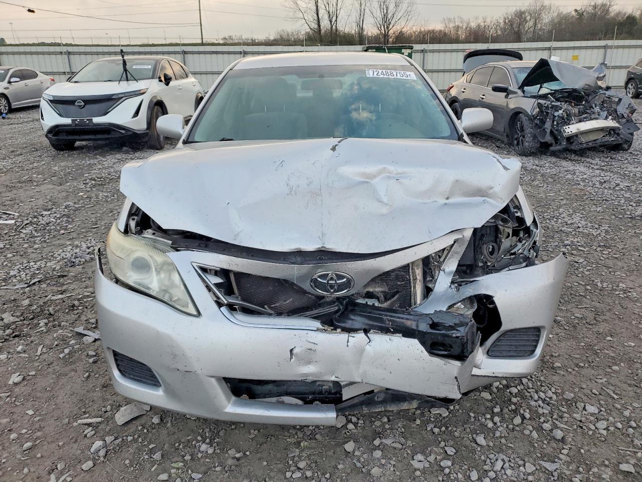2011 TOYOTA CAMRY