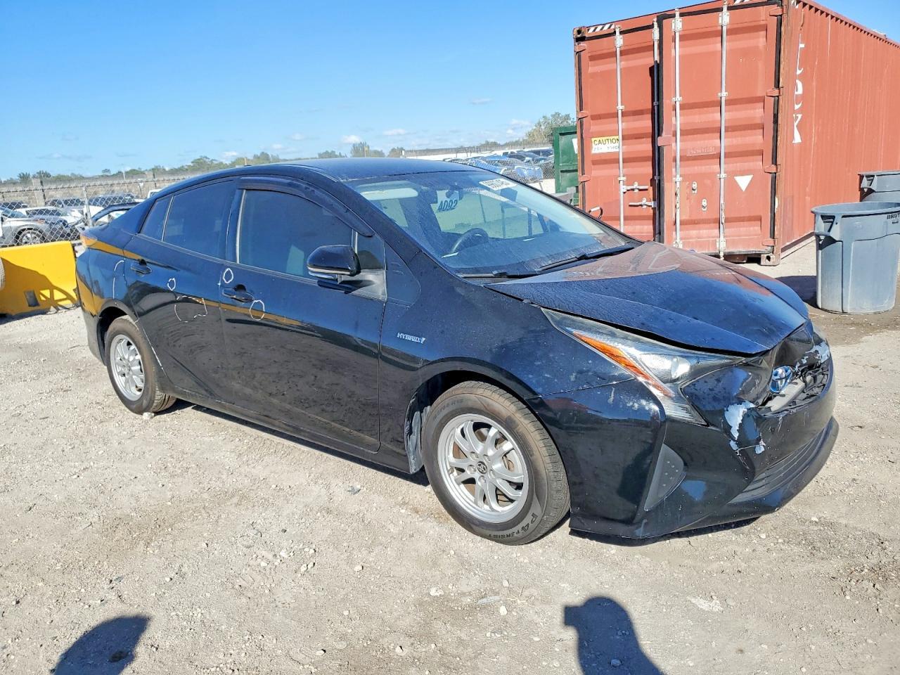 2016 TOYOTA PRIUS
