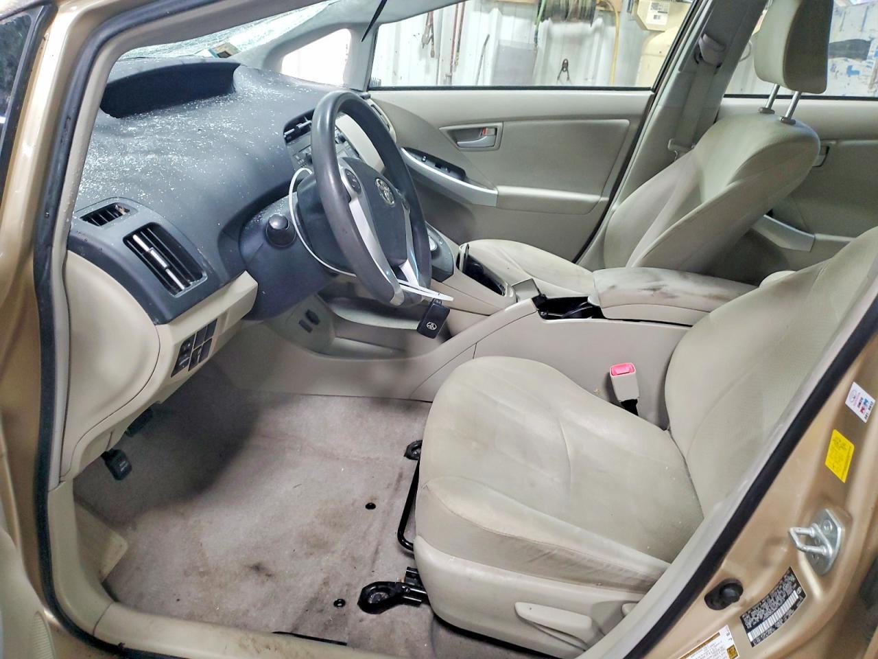 2010 TOYOTA PRIUS