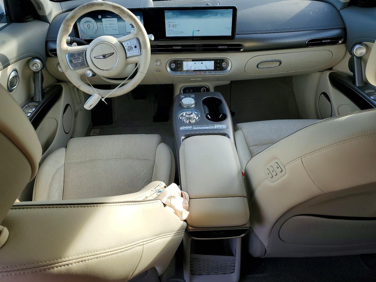 2023 GENESIS GV60