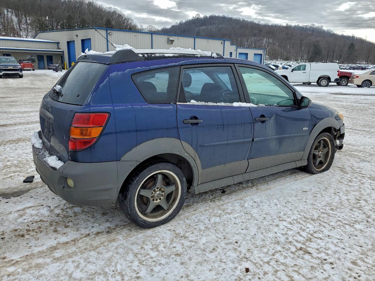 2004 PONTIAC VIBE
