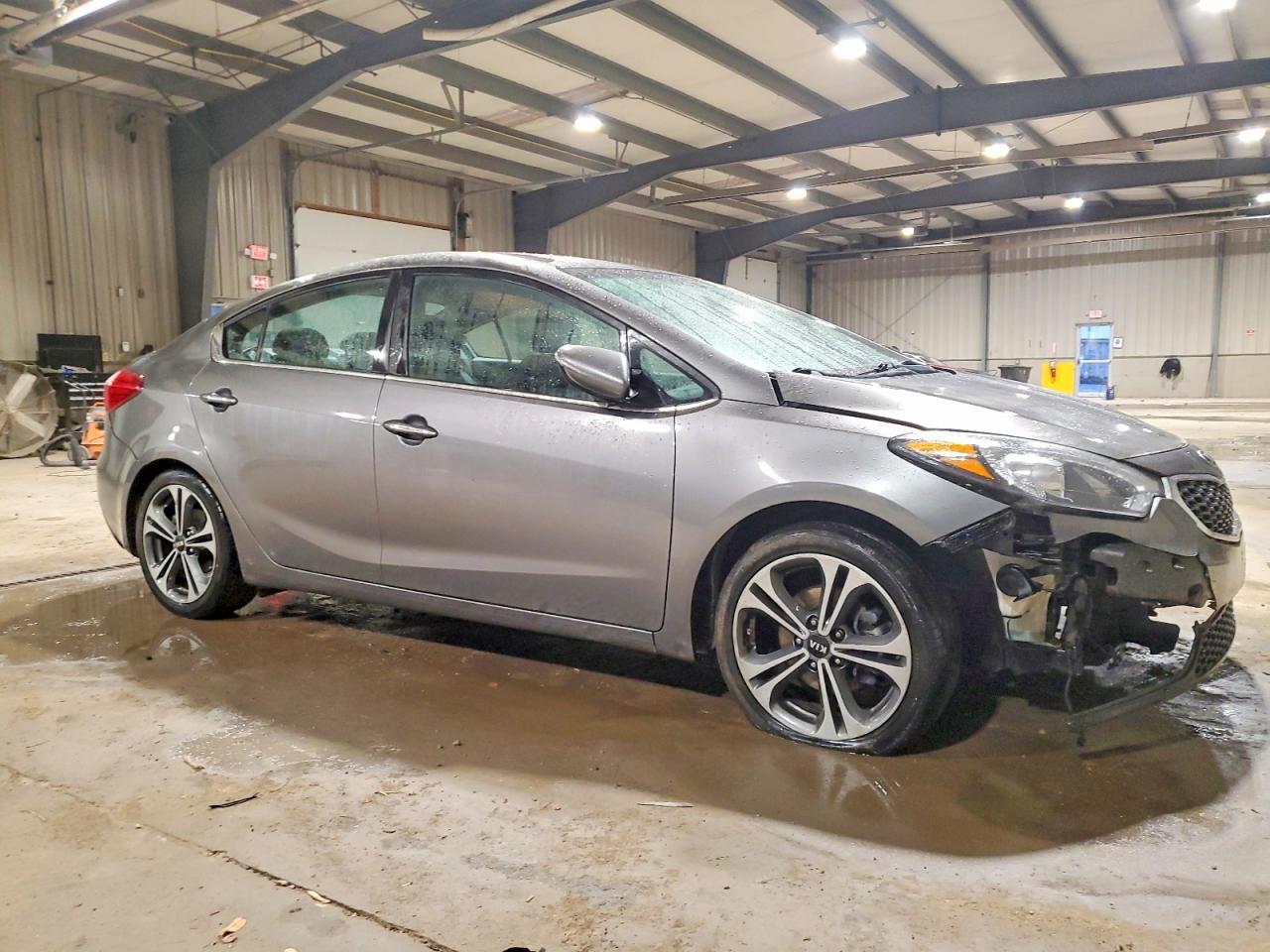 2015 KIA FORTE
