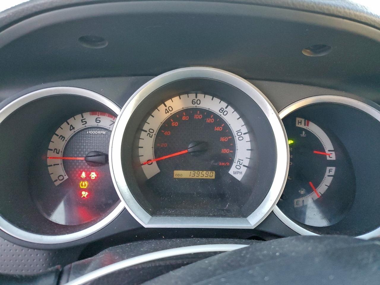 2012 TOYOTA TACOMA