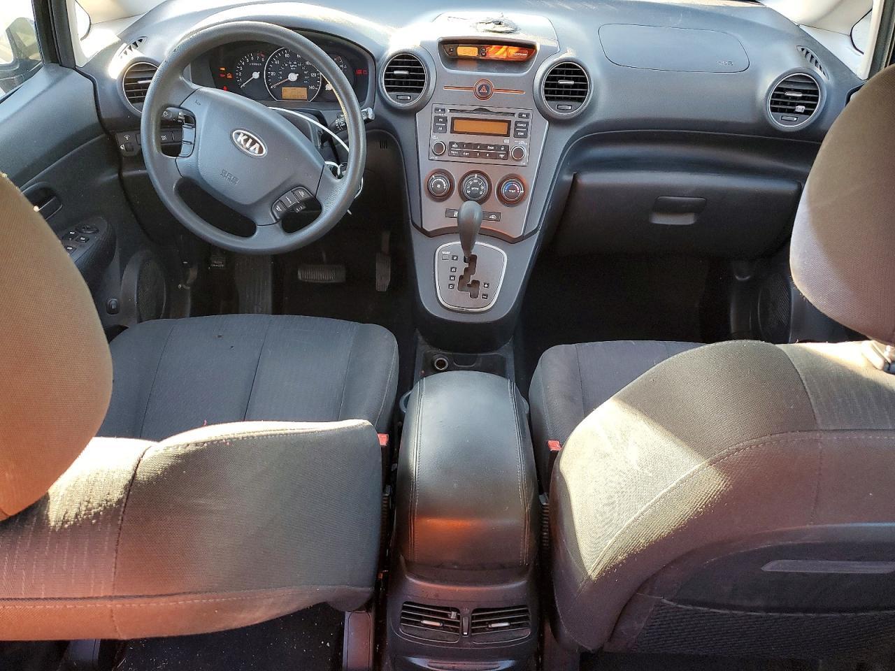 2008 KIA RONDO