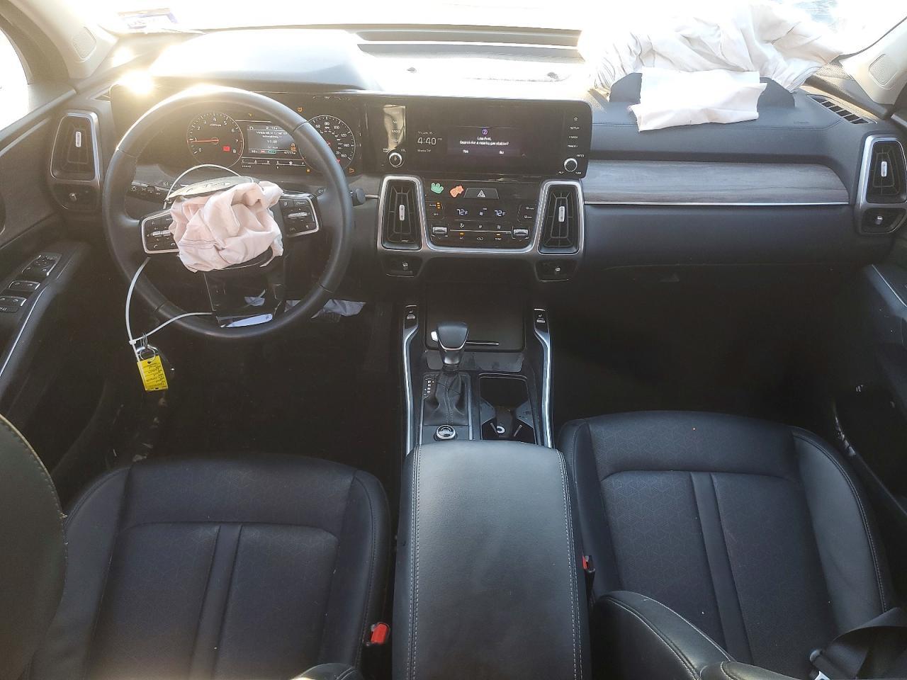 2023 KIA SORENTO