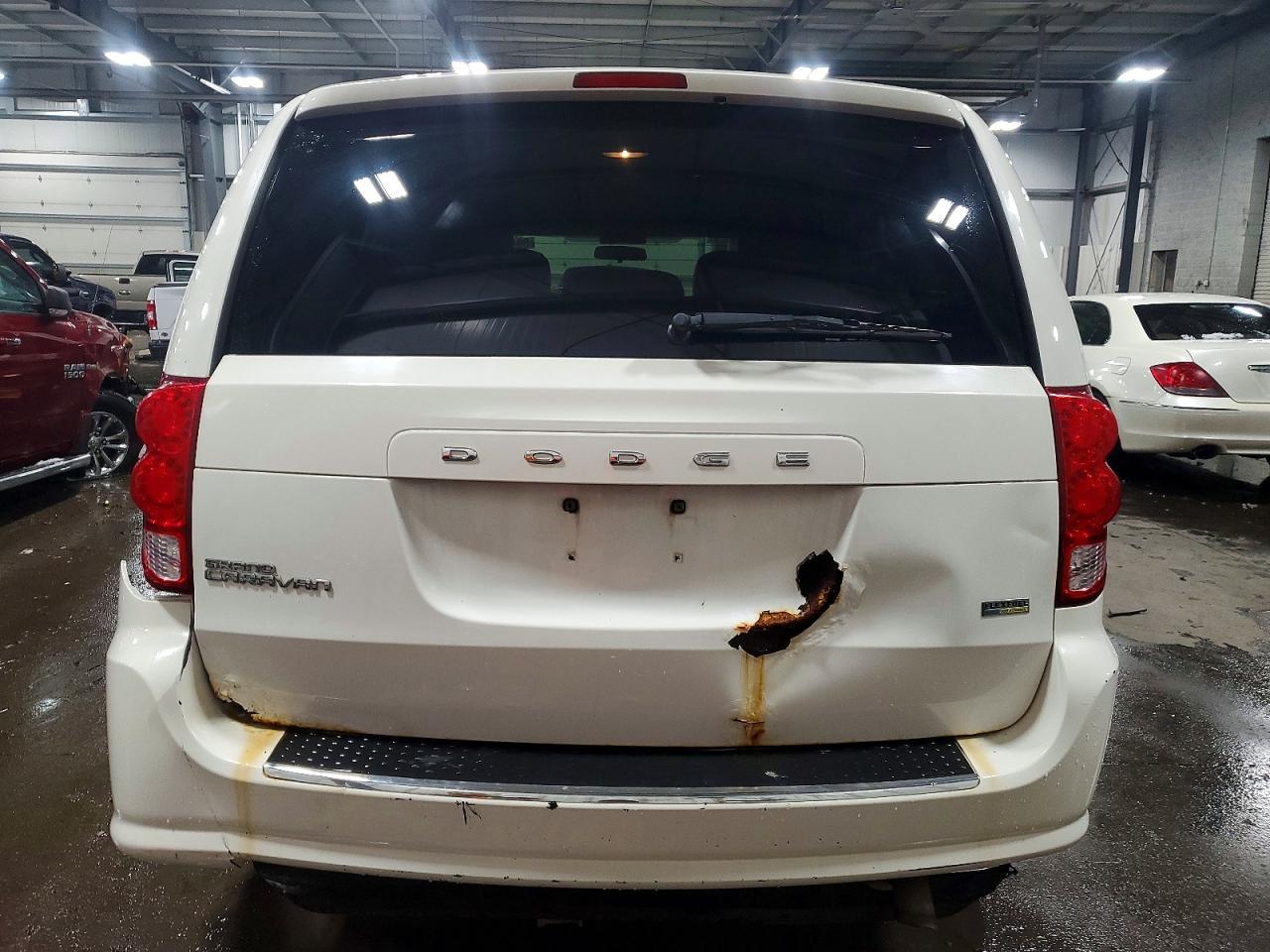 2011 DODGE GRAND CARAVAN