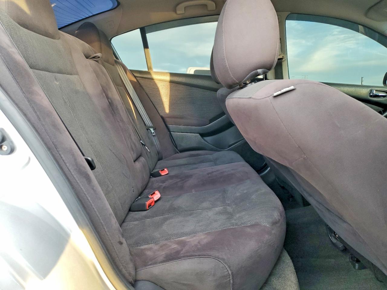 2012 NISSAN ALTIMA