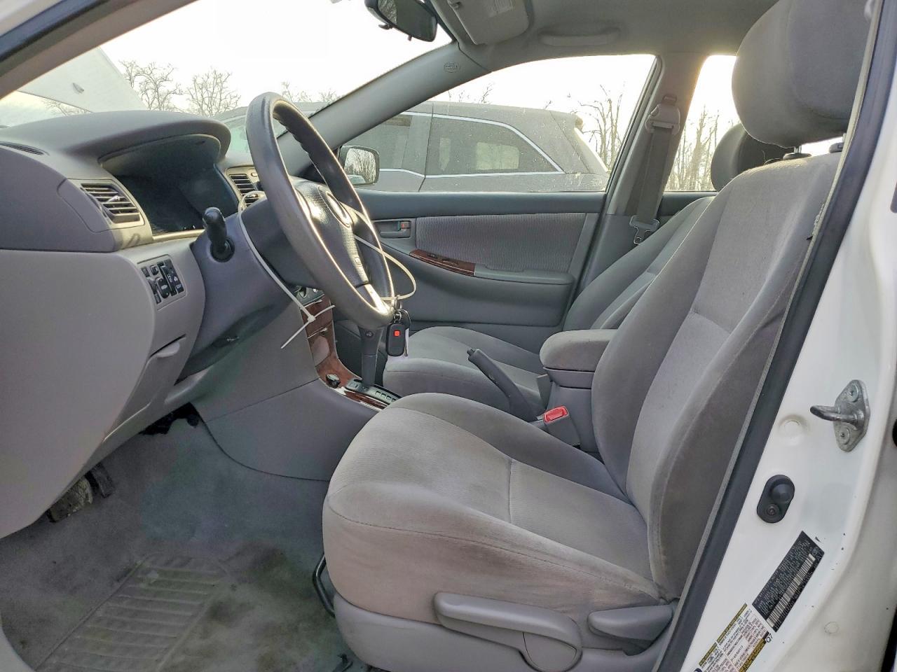 2005 TOYOTA COROLLA